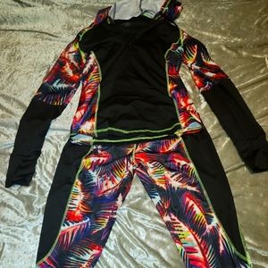 Colorful hooded workout set XL